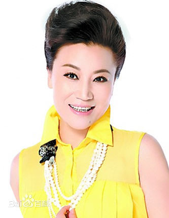 陈百玲生活照