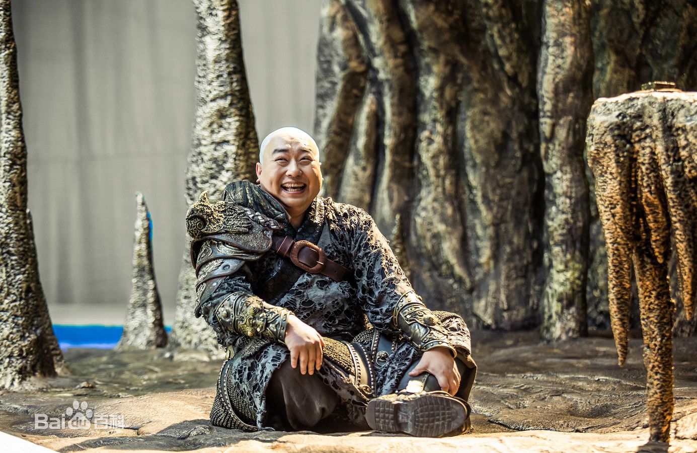 最新宁小花在《武动乾坤》饰演六王殿中的图集