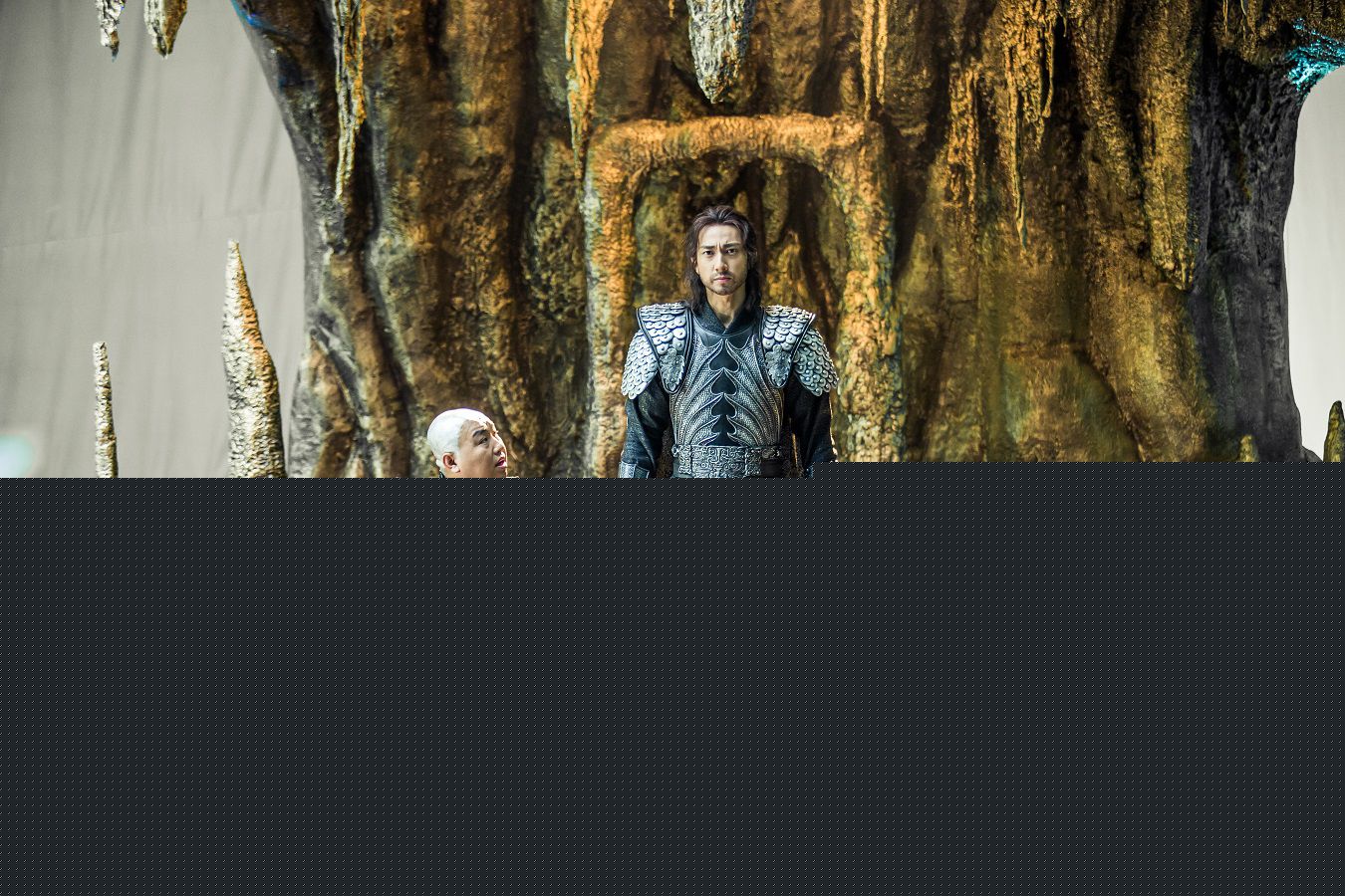 最新宁小花在《武动乾坤》饰演六王殿中的图集