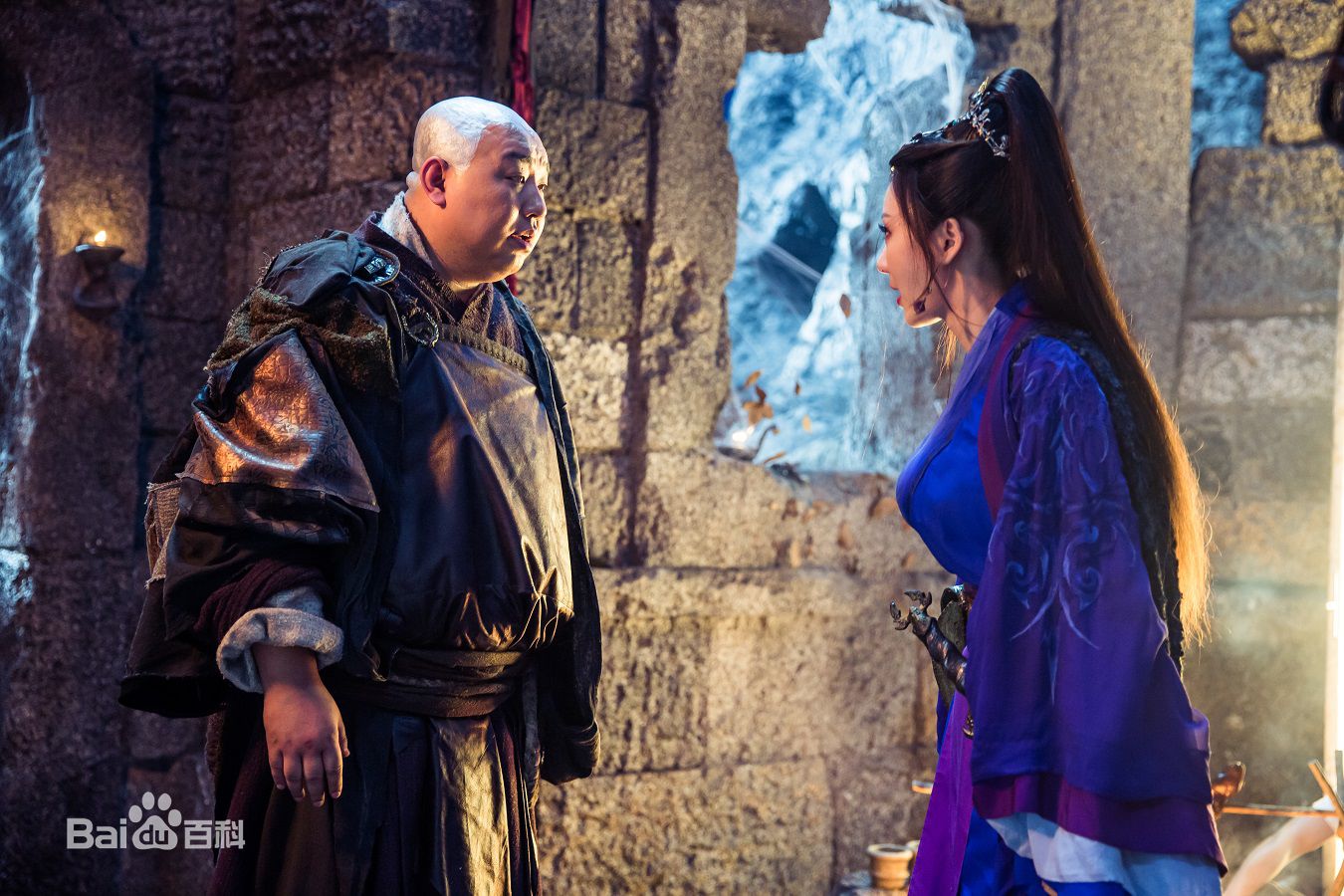 最新宁小花在《武动乾坤》饰演六王殿中的图集