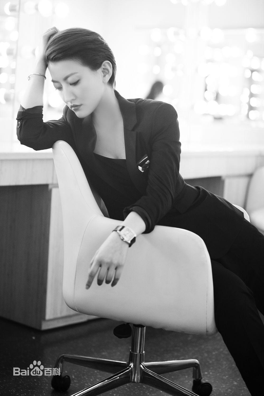 卫莱(Lexi)现代最优质剧照