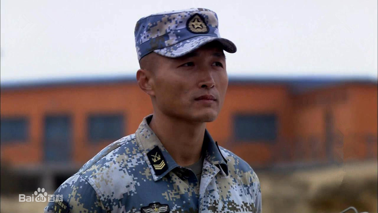 贾宏伟《火蓝刀锋》剧照