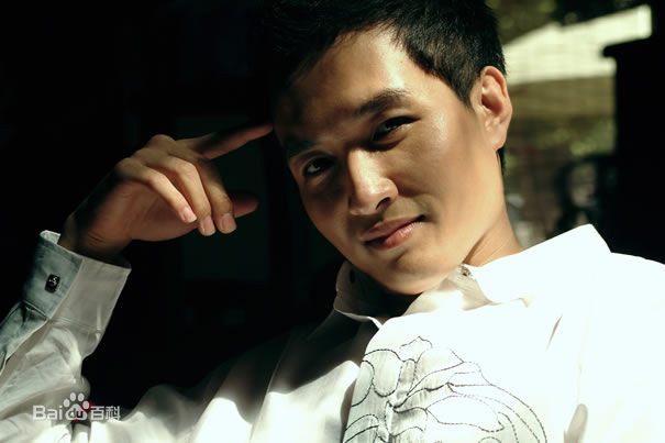 贾宏伟生活照片图册