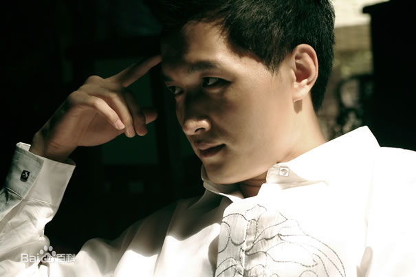 贾宏伟生活照片图册