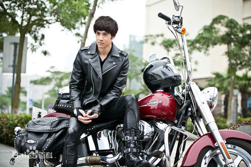 纪亚文(Edwin Gerard)《不一样的美男子》高清剧照