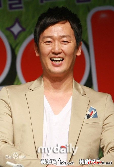 金正泰()照片图片图集