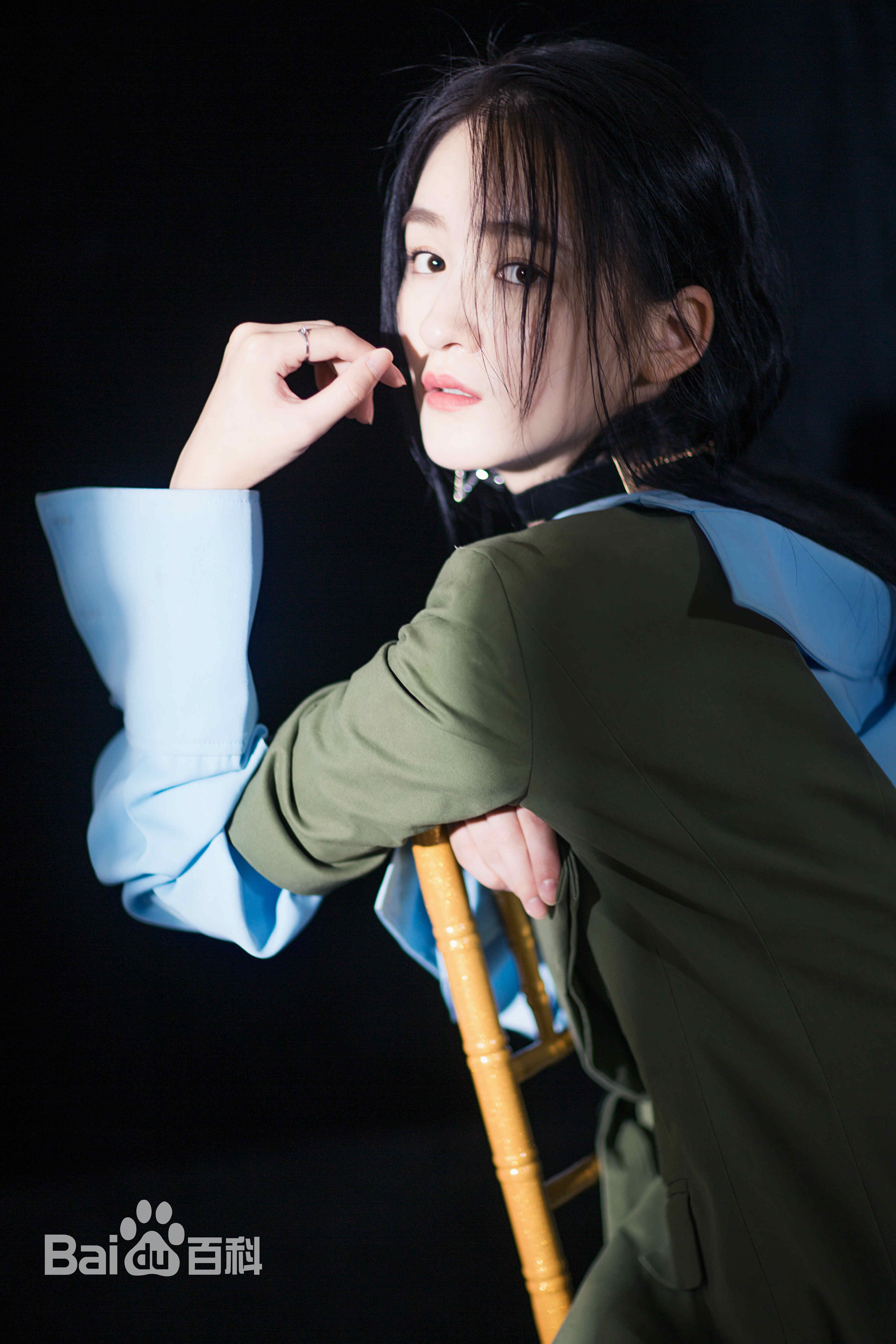 林雪飘照片图片图集