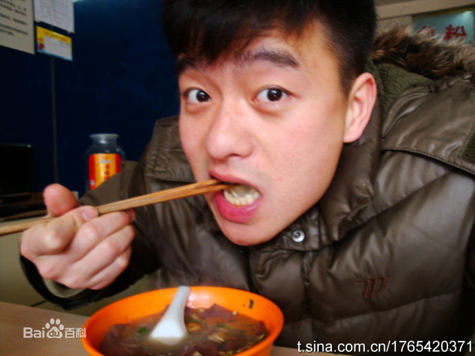 最新樊营性感图片