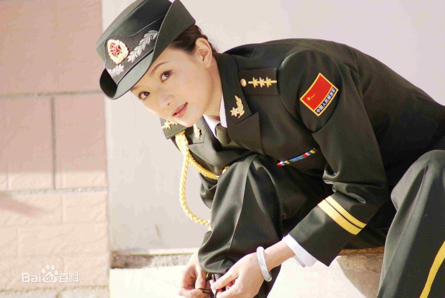 李梅可主演电影军人的妻子性感图片壁纸