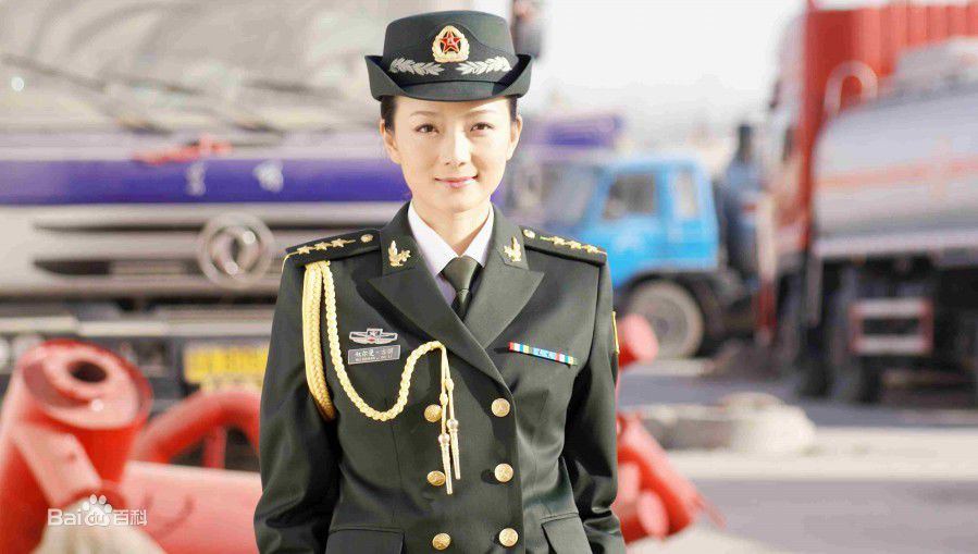 李梅可主演电影军人的妻子性感图片壁纸