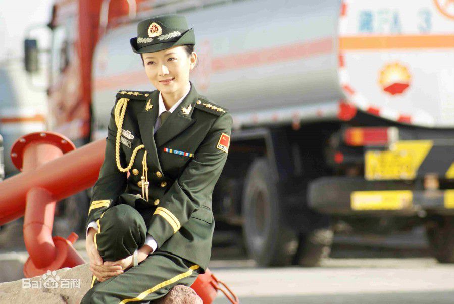 李梅可主演电影军人的妻子性感图片壁纸