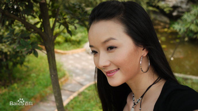 李梅可主演电影军人的妻子性感图片壁纸