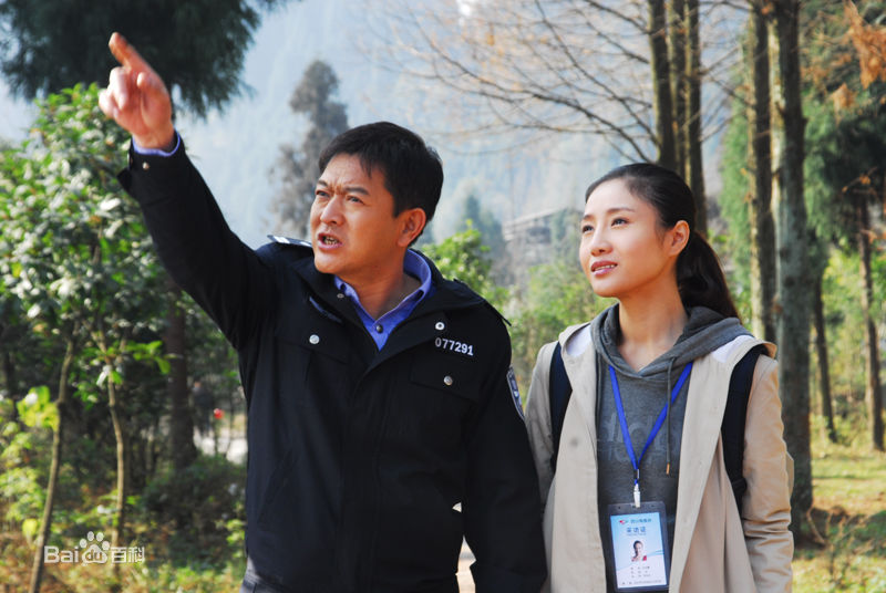 精选瞿麟曼(Tina)在《汶川故事》中的图册