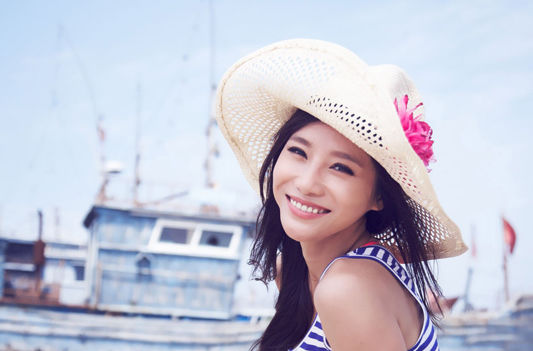 精选瞿麟曼(Tina)图片