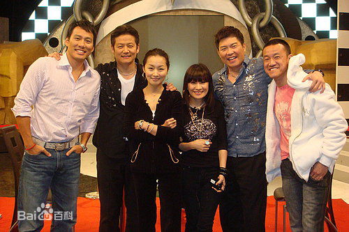 艾力克斯(Alex)娱乐明星素颜照壁纸