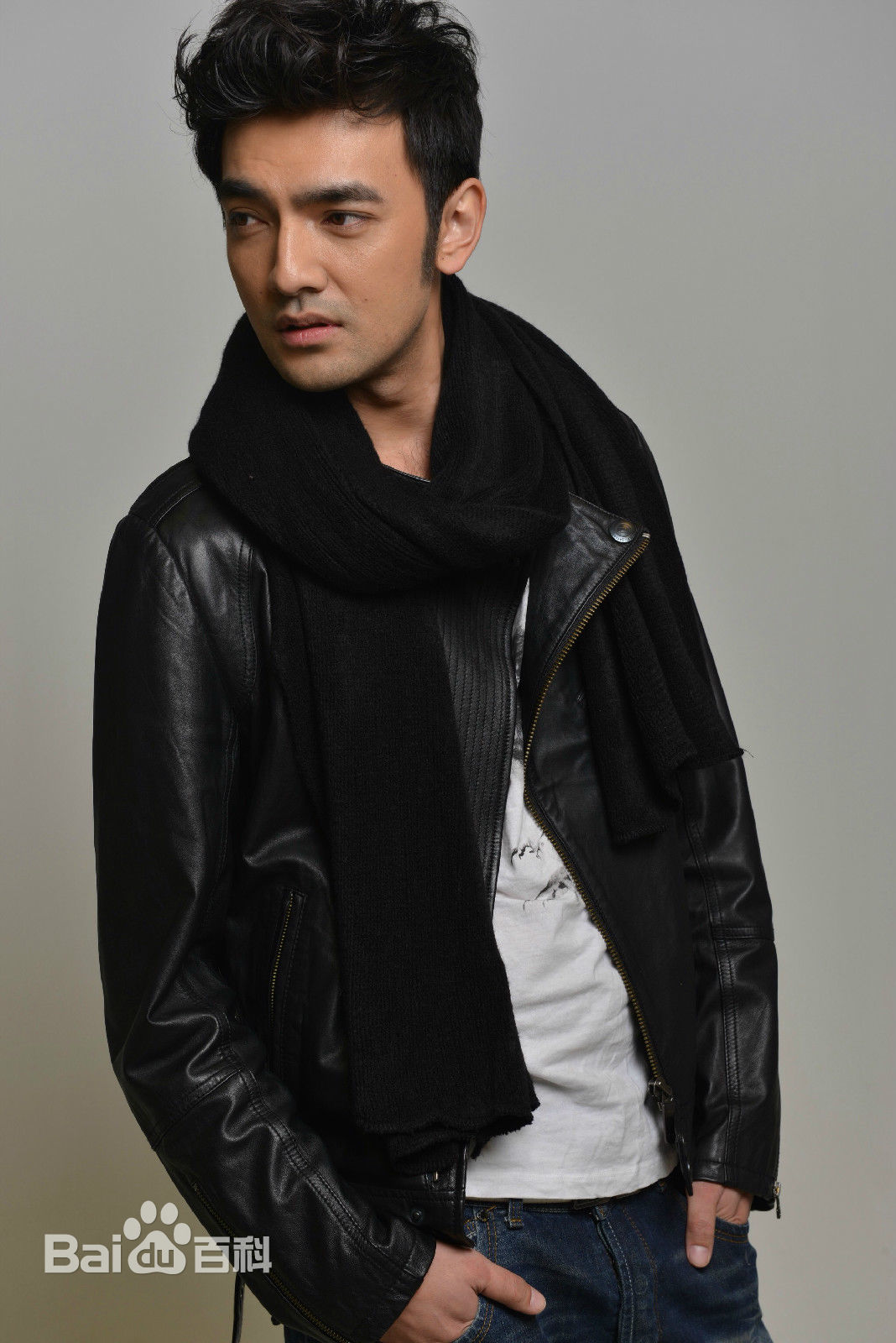 最新郭鹏性感图片