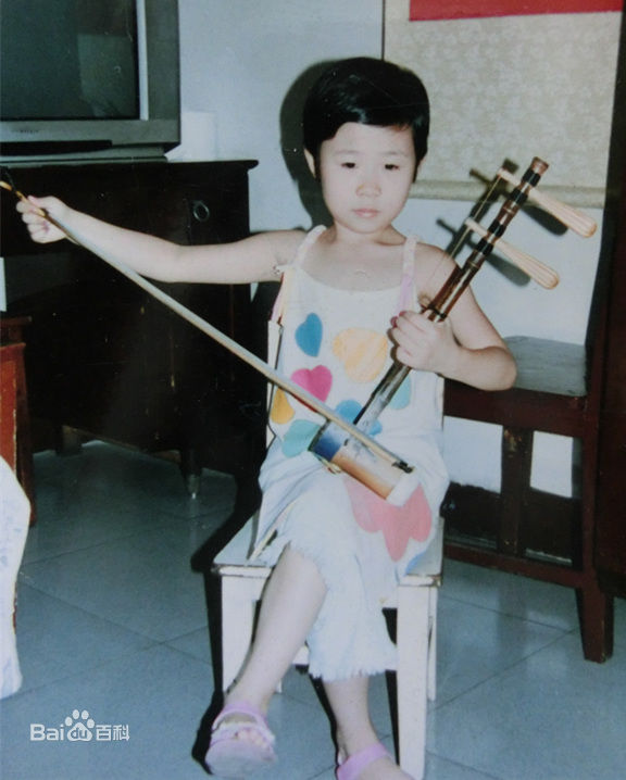 刘小源小源童年时壁纸壁纸