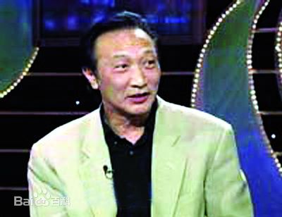 郑乾龙出席节目性感图片图集