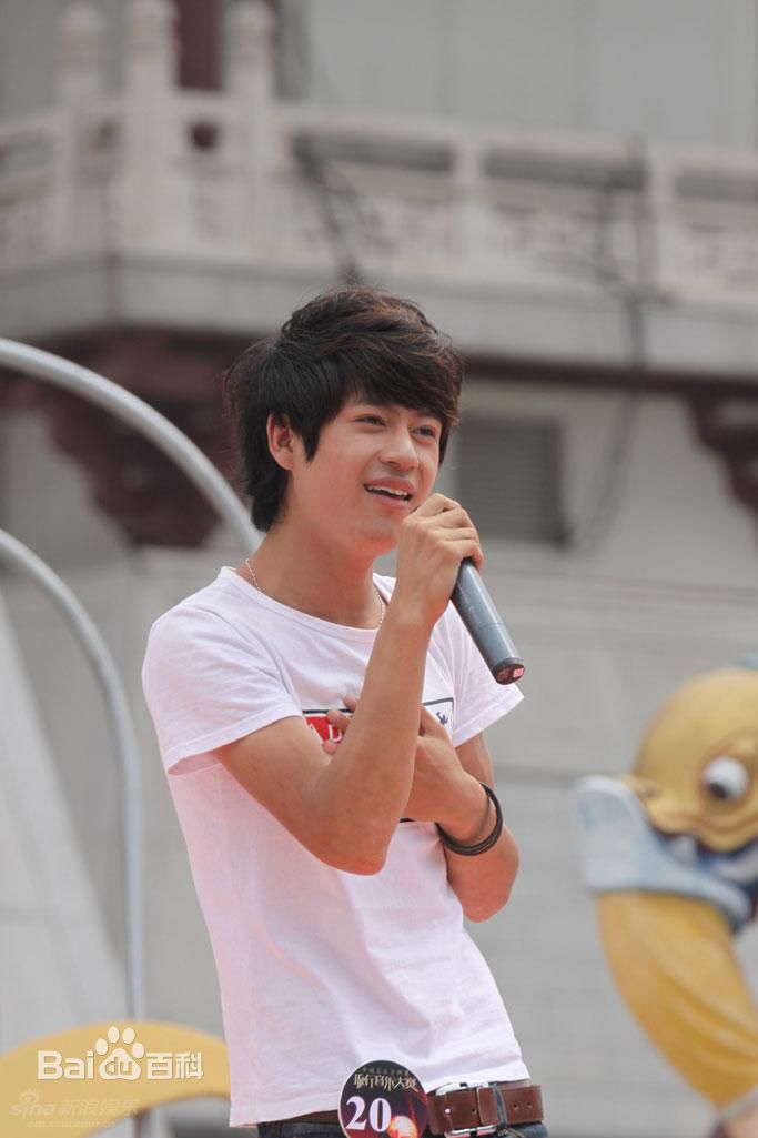 最全白穆(Bai Mu)在《2009金钟奖》中的壁纸