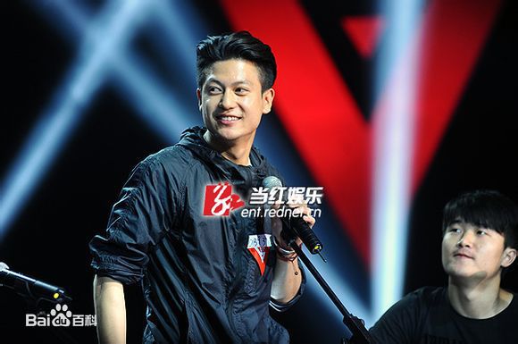 精选白穆(Bai Mu)在《2013快乐男声》中的图册