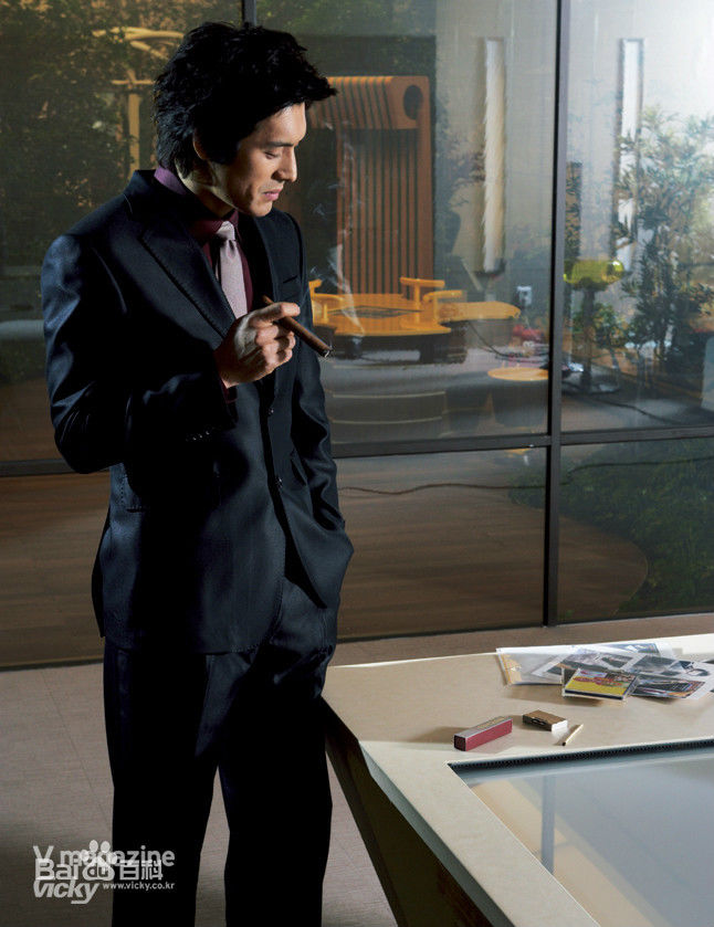 吴智昊( / Oh Ji-Ho)V Magazine壁纸壁纸