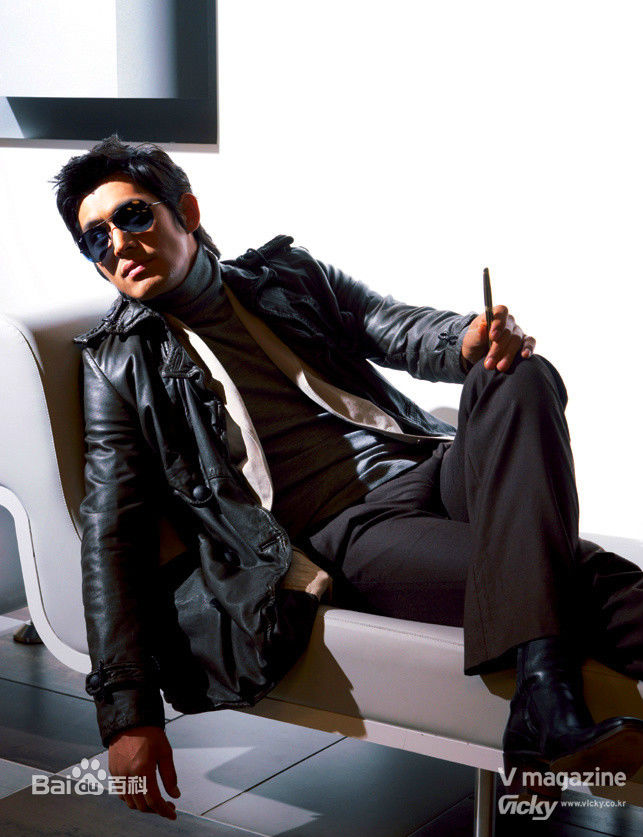 吴智昊( / Oh Ji-Ho)V Magazine壁纸壁纸