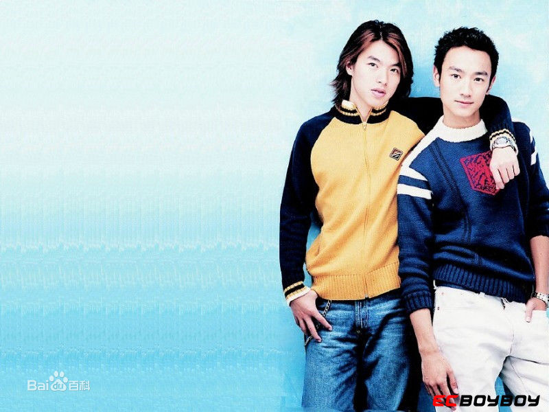 李威生活照图册