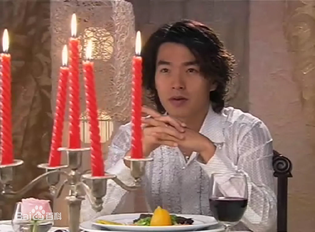 李威生活照图册