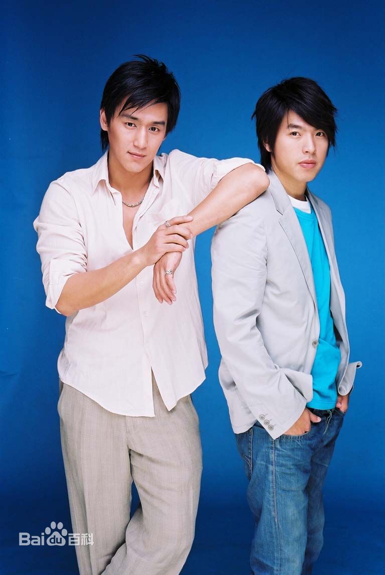 李威生活照图册