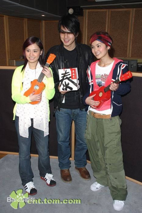 李威生活照图册