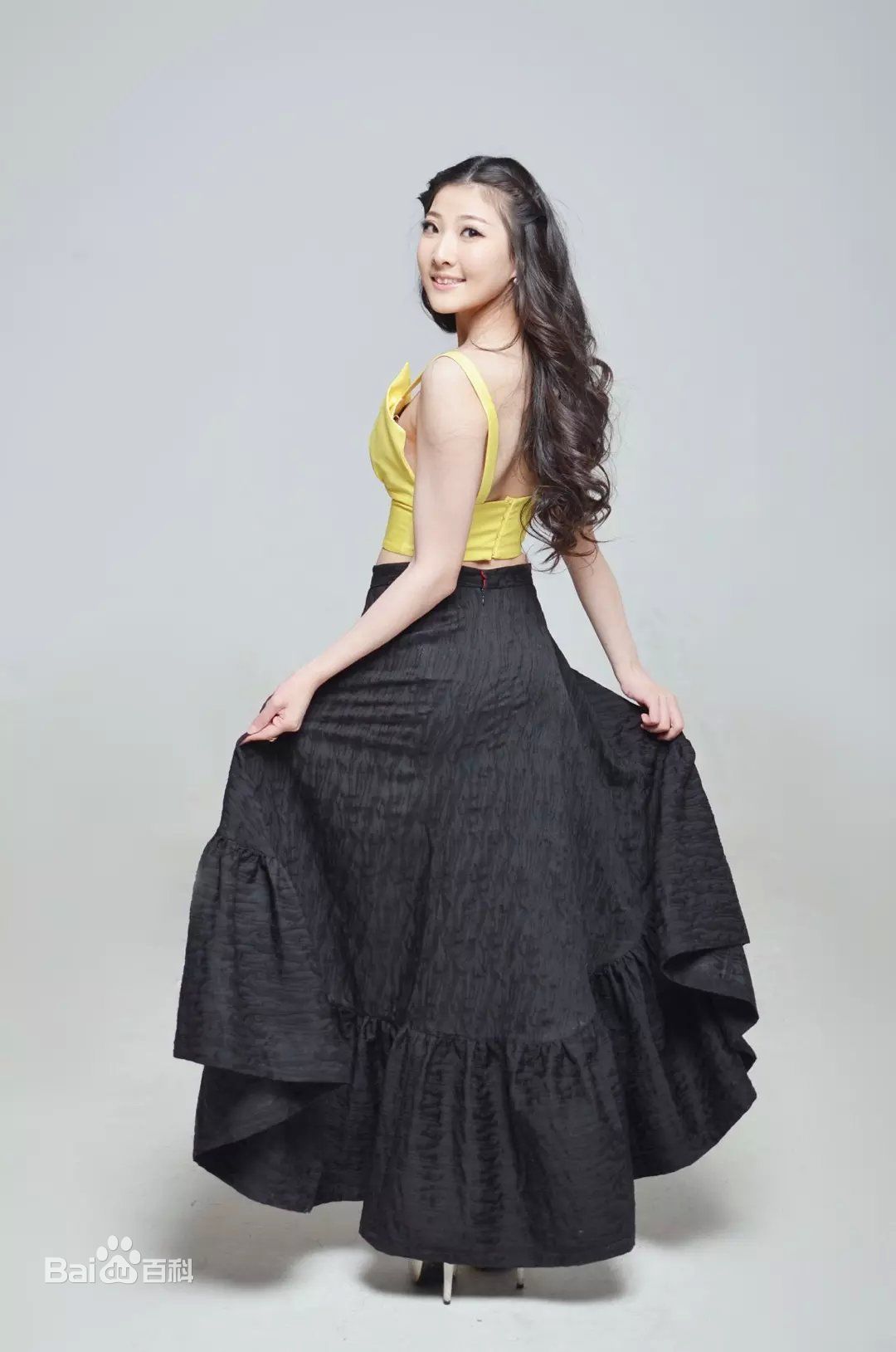 范雨彤(Lucky)购时尚生活照