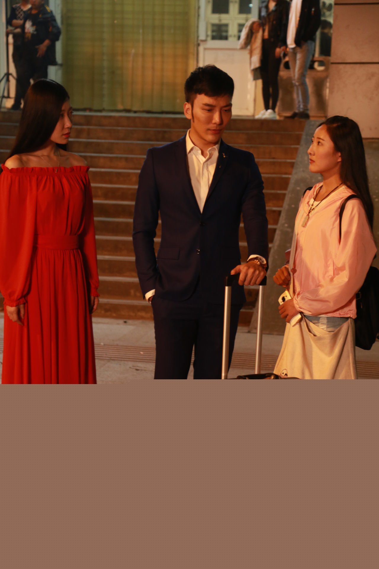 高清范雨彤(Lucky)在《驯鬼为夫》越梨中的图集