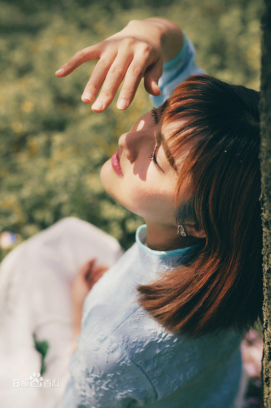 范雨彤(Lucky)生活照性感图片图集