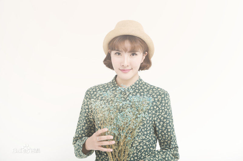 范雨彤(Lucky)最优质艺术相册