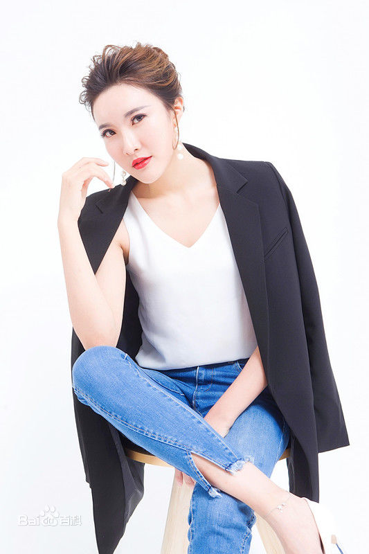 范雨彤(Lucky)最优质艺术相册