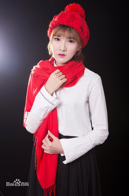 范雨彤(Lucky)最优质艺术相册