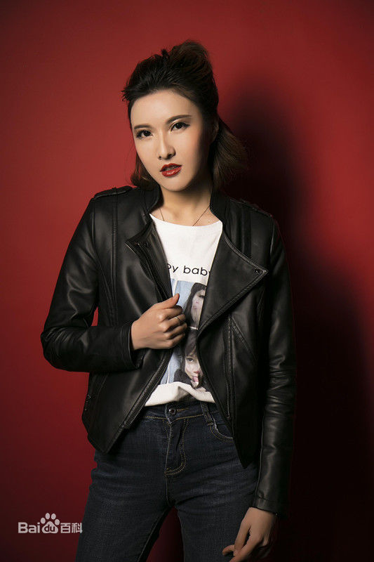 范雨彤(Lucky)最优质艺术相册