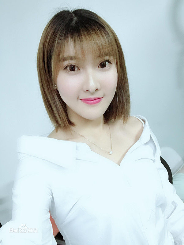 范雨彤(Lucky)日志壁纸壁纸