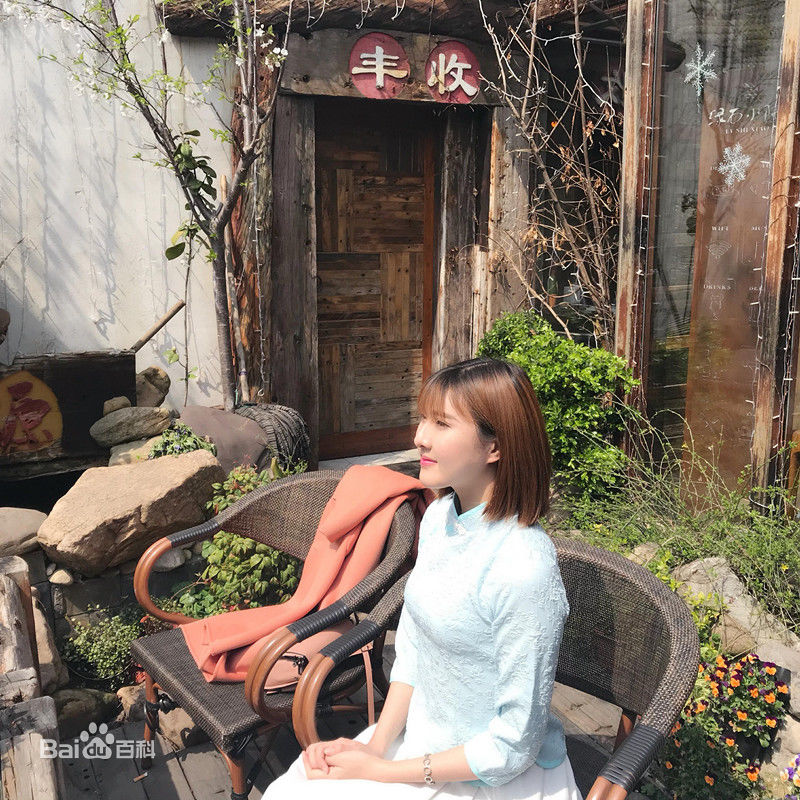 范雨彤(Lucky)日志壁纸壁纸