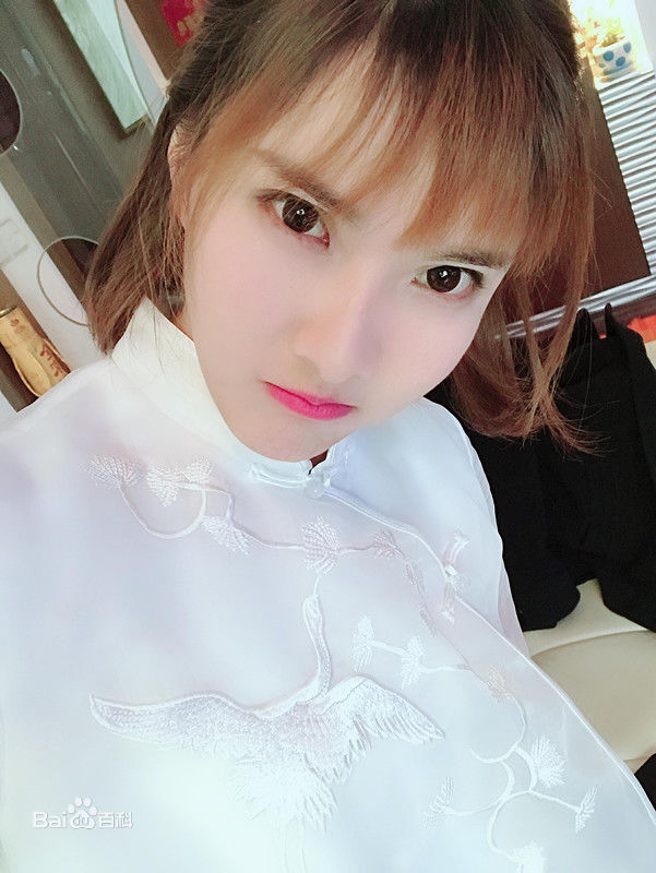 范雨彤(Lucky)日志壁纸壁纸