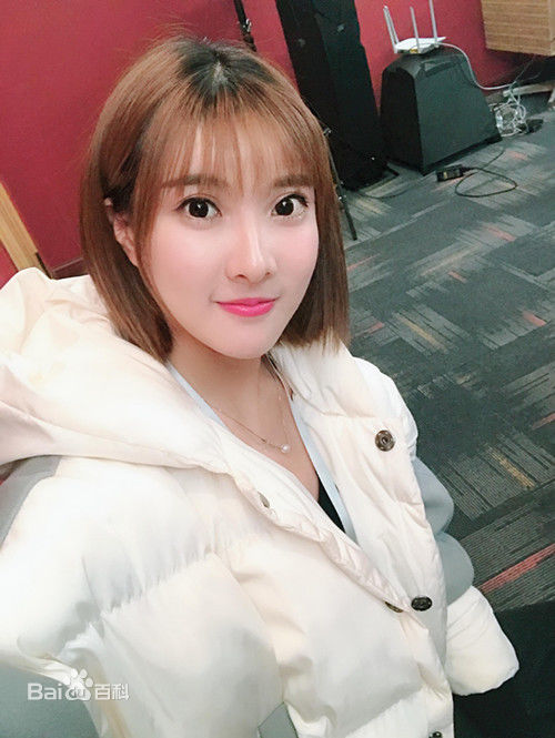 范雨彤(Lucky)日志壁纸壁纸