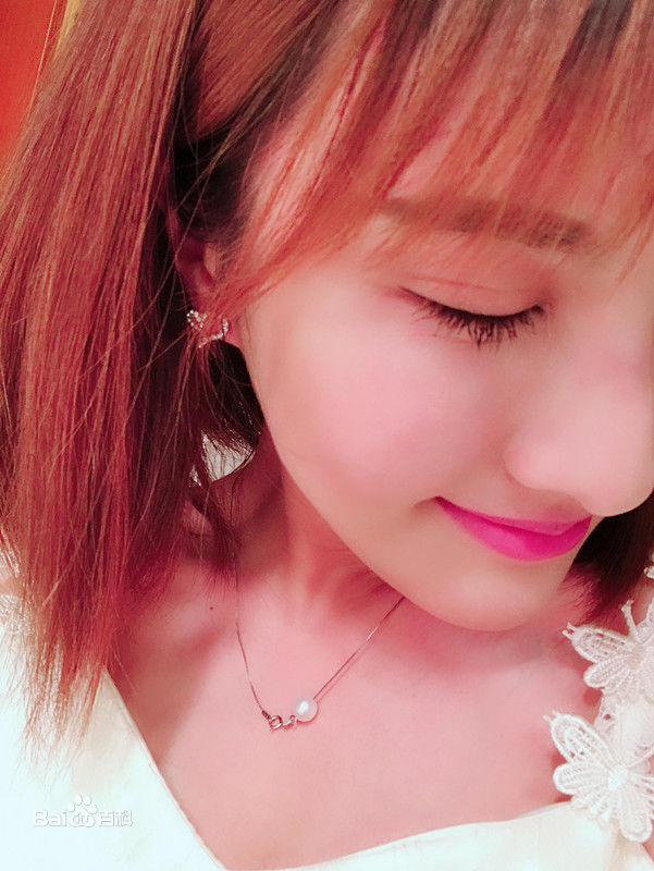 范雨彤(Lucky)日志壁纸壁纸