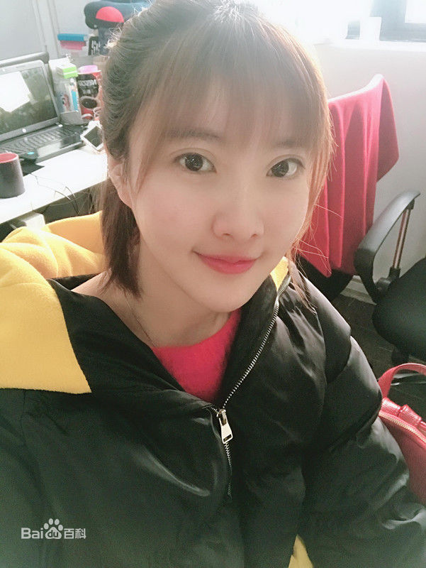 范雨彤(Lucky)日志壁纸壁纸