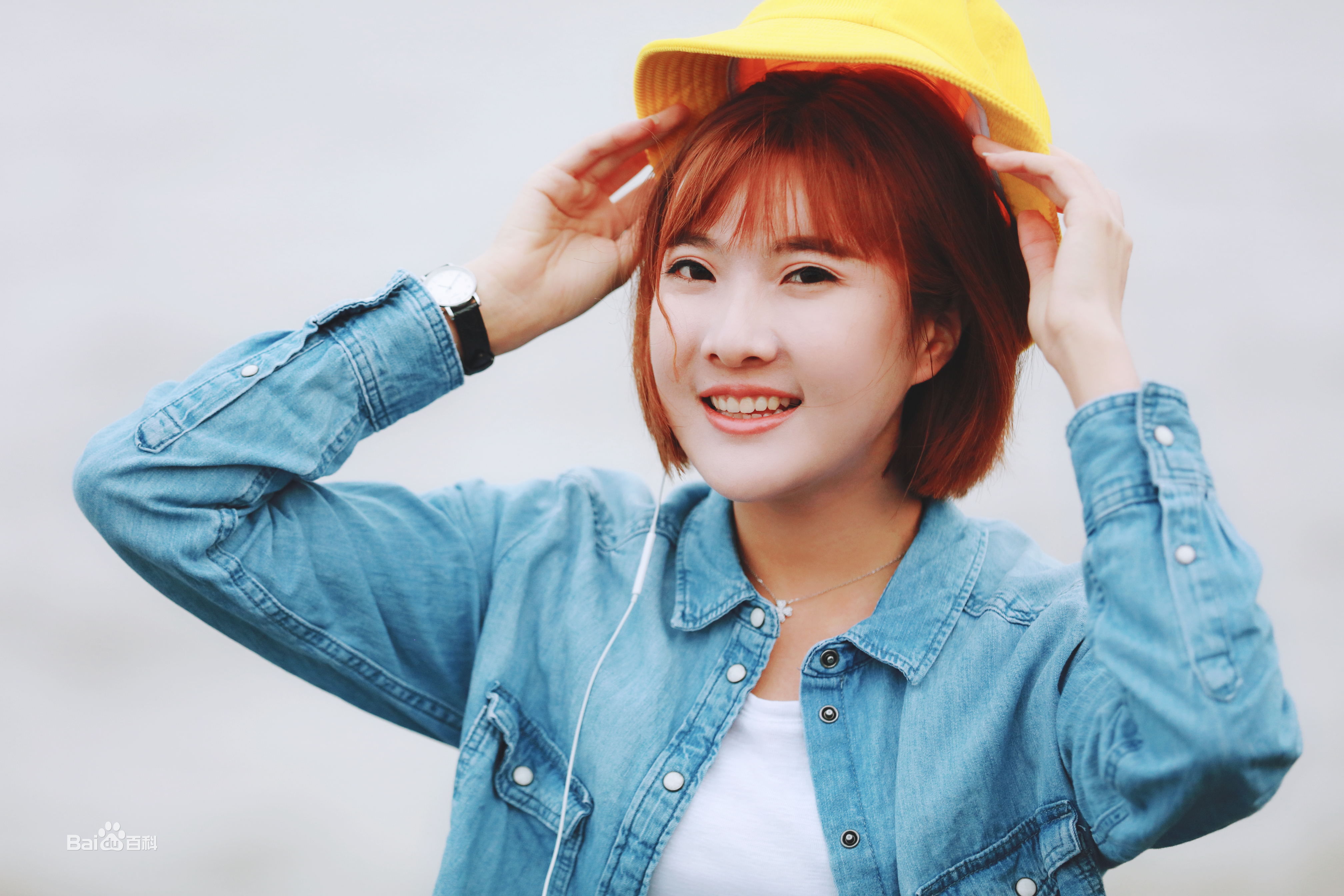 范雨彤(Lucky)生活照素颜照相册