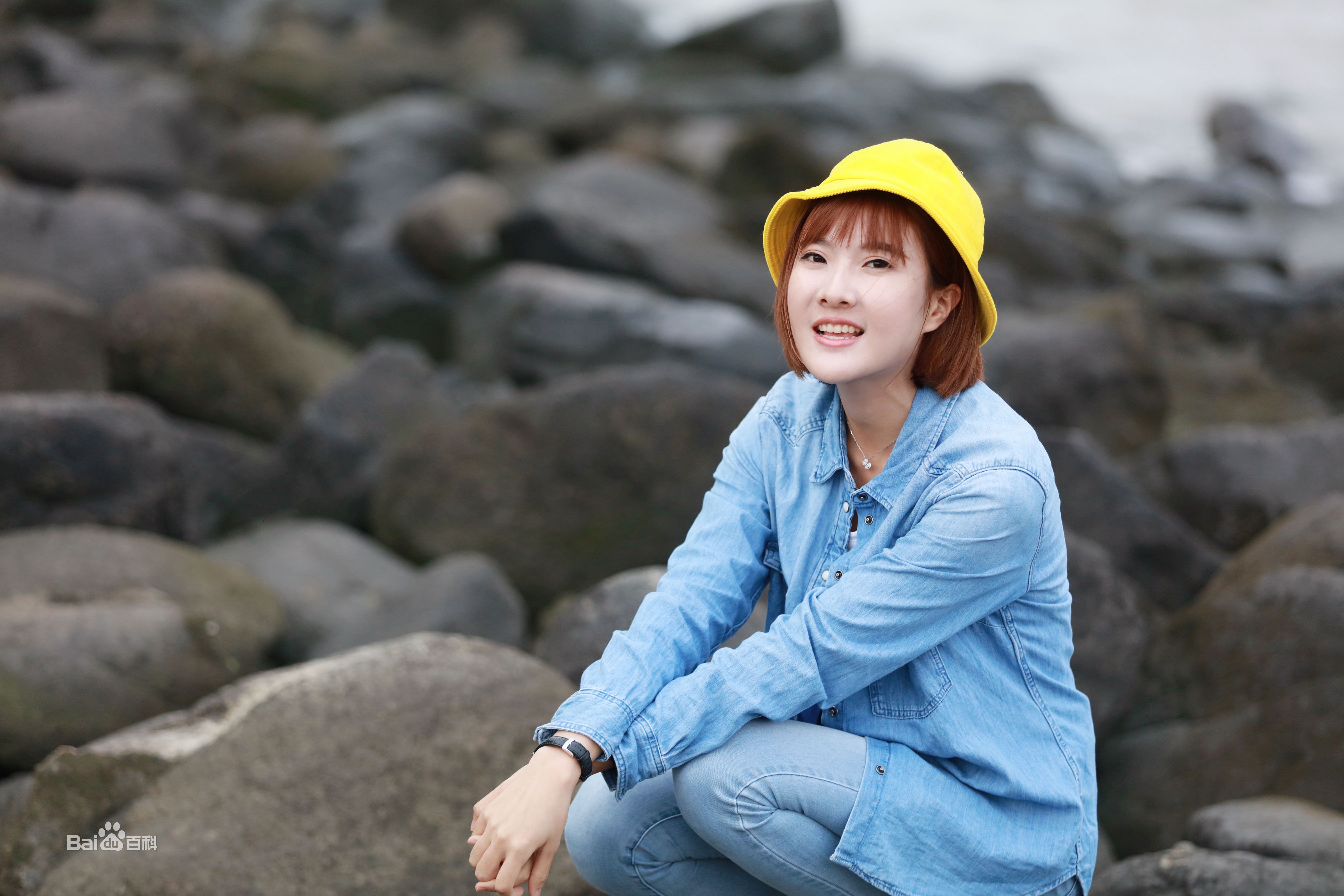 范雨彤(Lucky)生活照素颜照相册