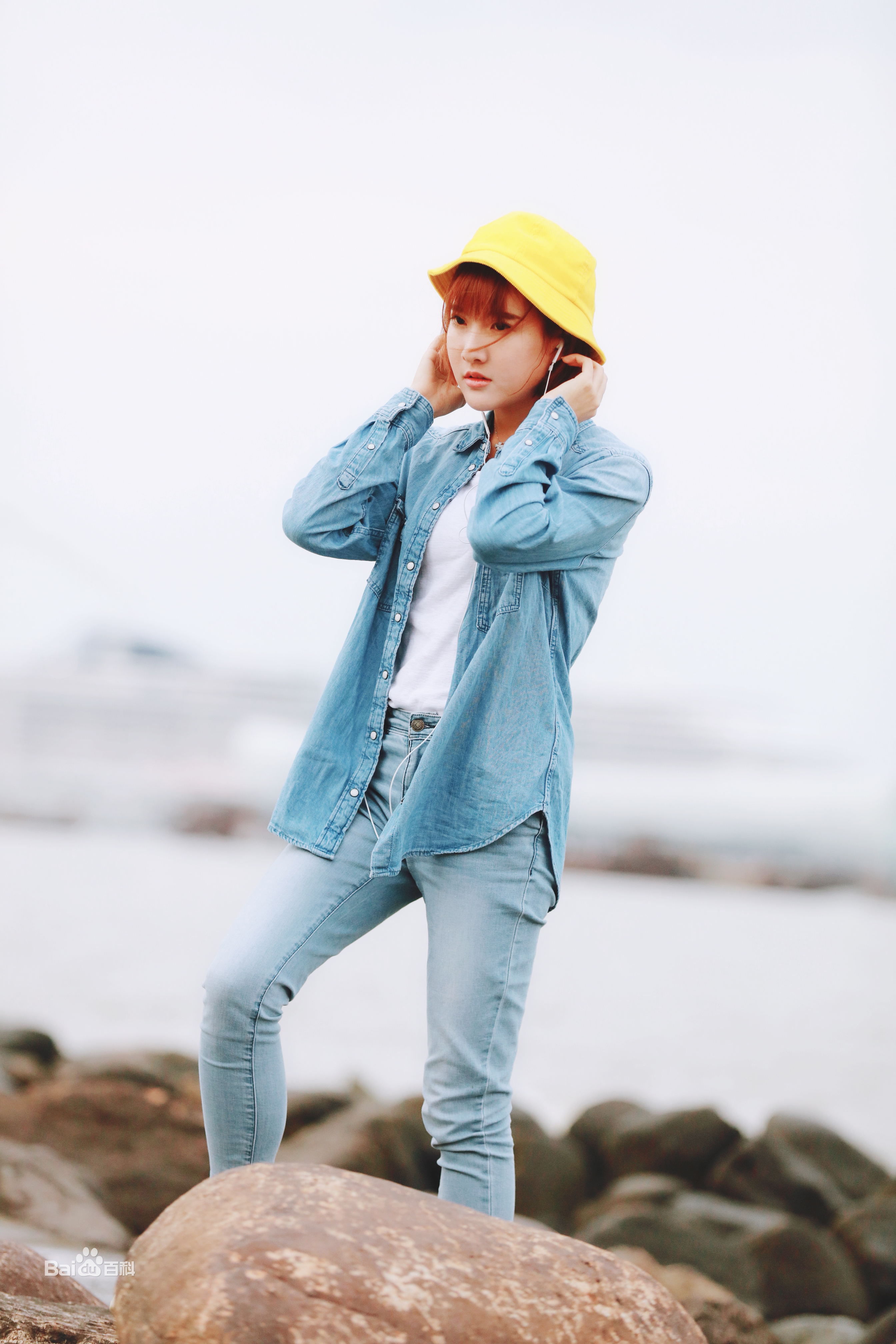 范雨彤(Lucky)生活照素颜照相册