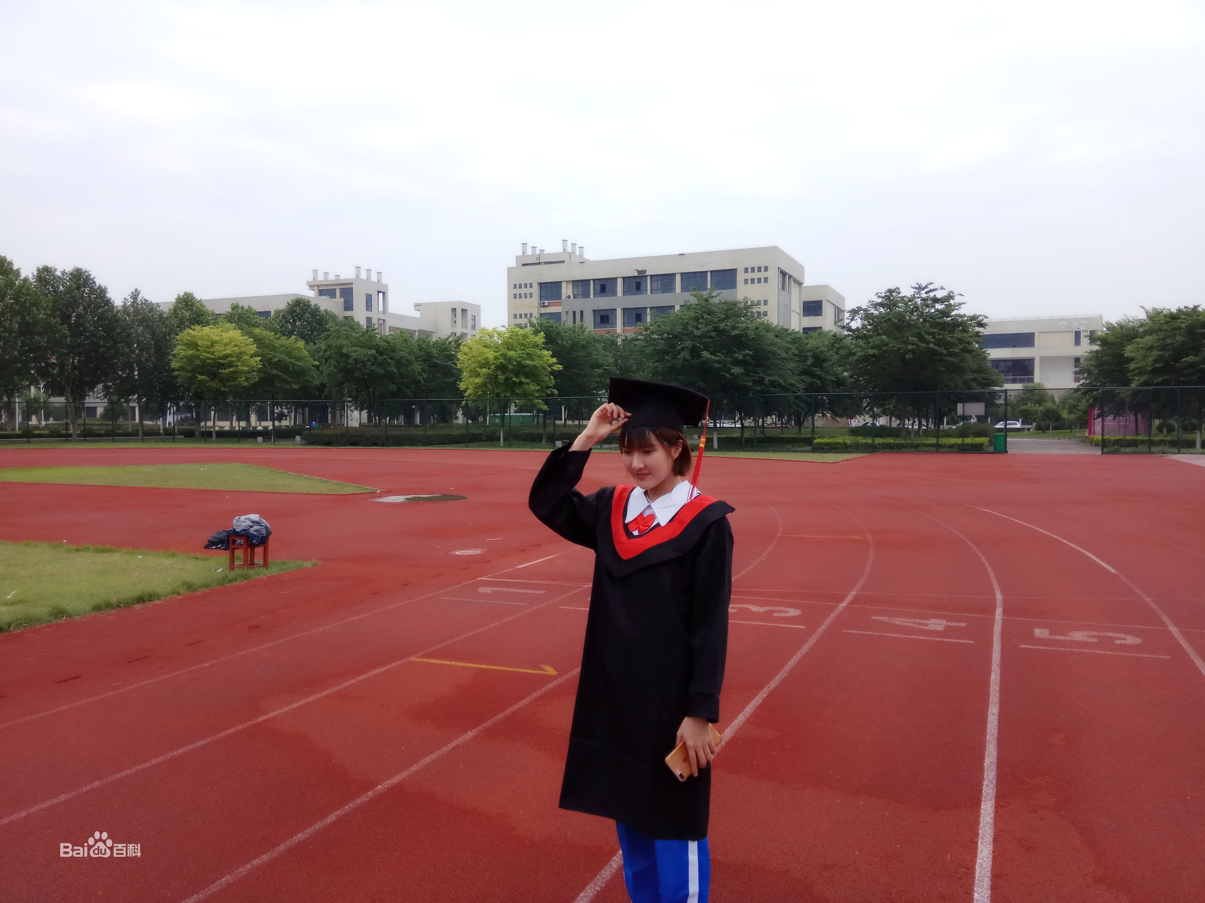 范雨彤(Lucky)生活照素颜照相册