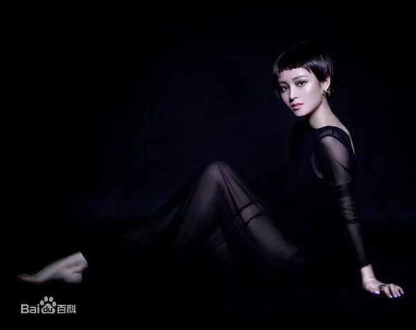 王佳宇最新照片性感图片图集