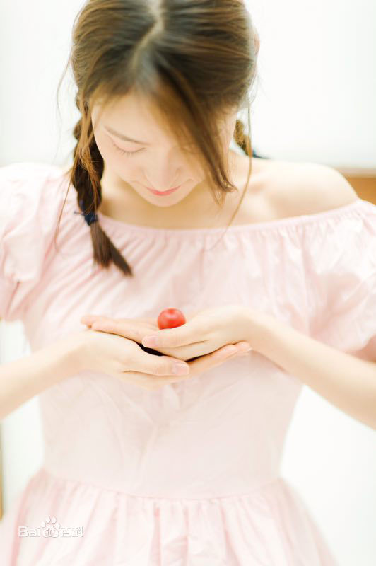 王佳宇最新照片性感图片图集