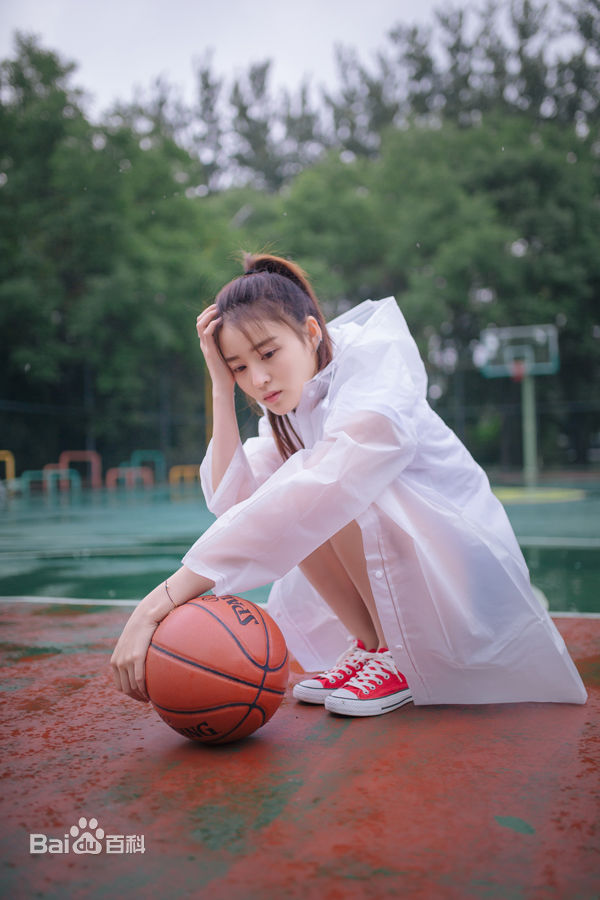 王佳宇最新照片性感图片图集